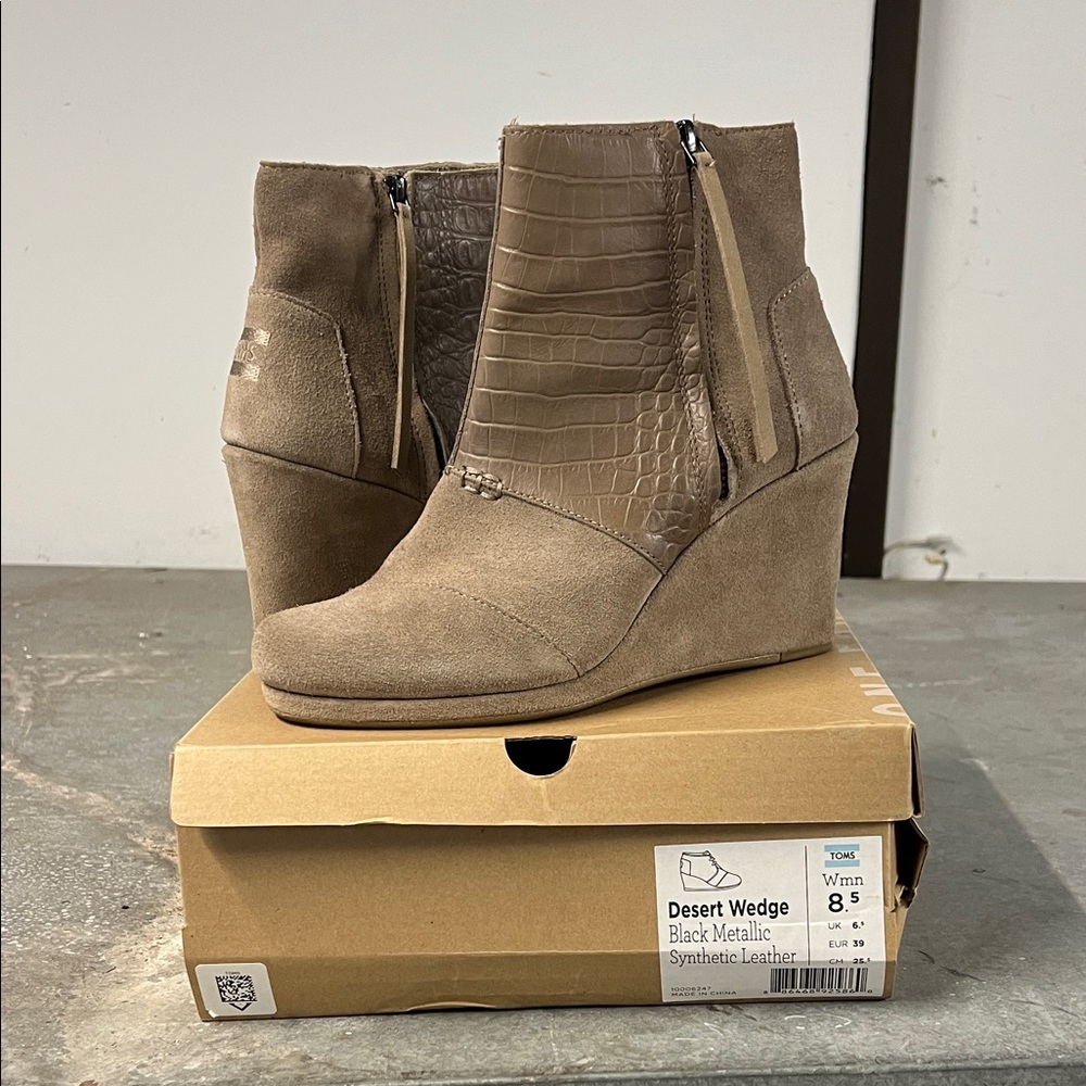 Toms wedge bootie Tan size 8.5